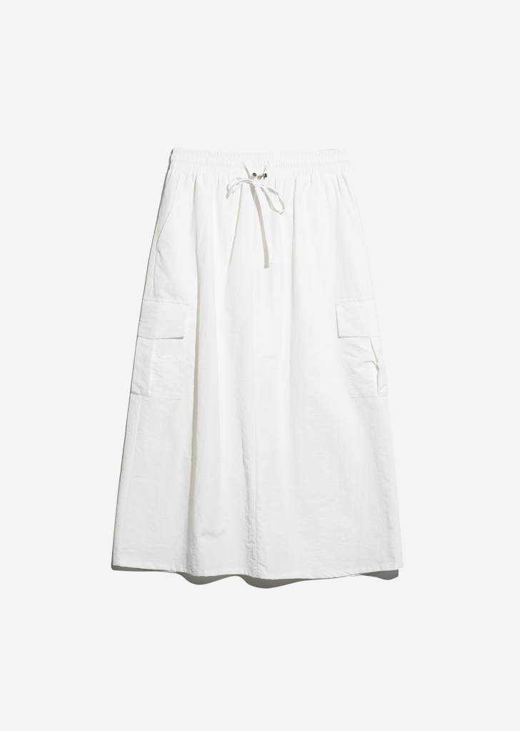 string cargo long skirt [White]